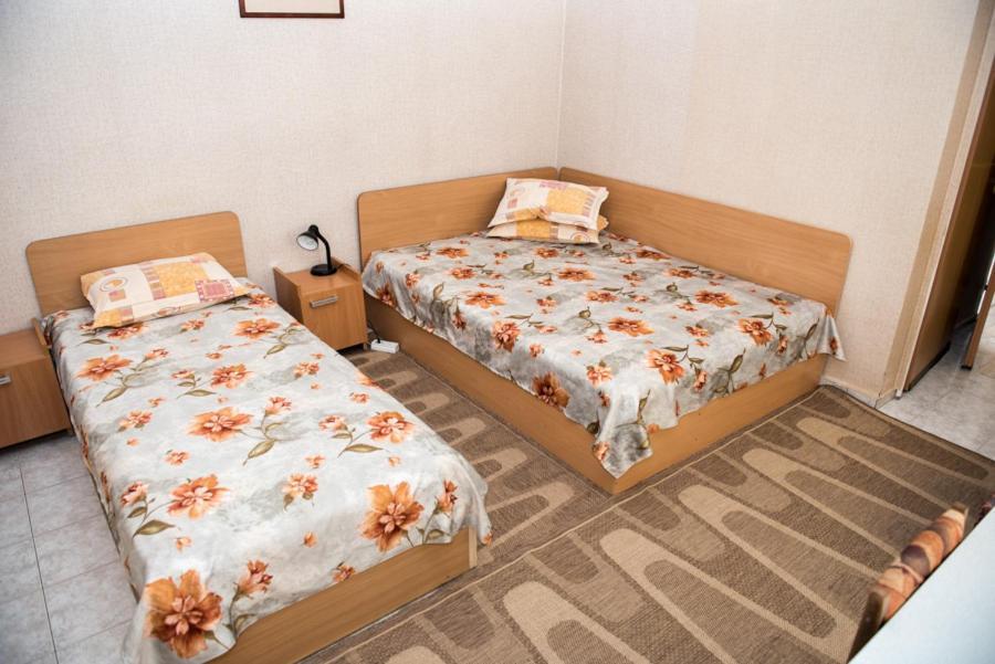 Hotel Relax Varna Exterior photo